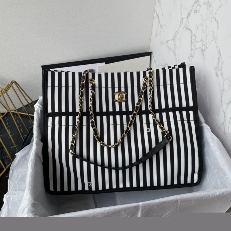 Ch*el shopping bags